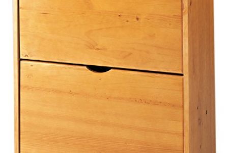 Zapateros en mueble de pino